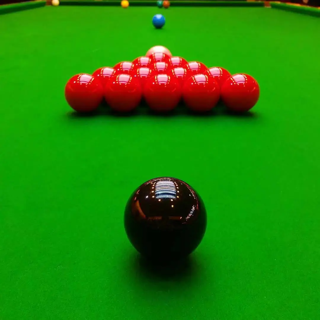 2023苏格兰公开赛资格赛：曹宇鹏VS大卫·利利，斯诺克高手巅峰对决，体育激情与个人故事的碰撞！